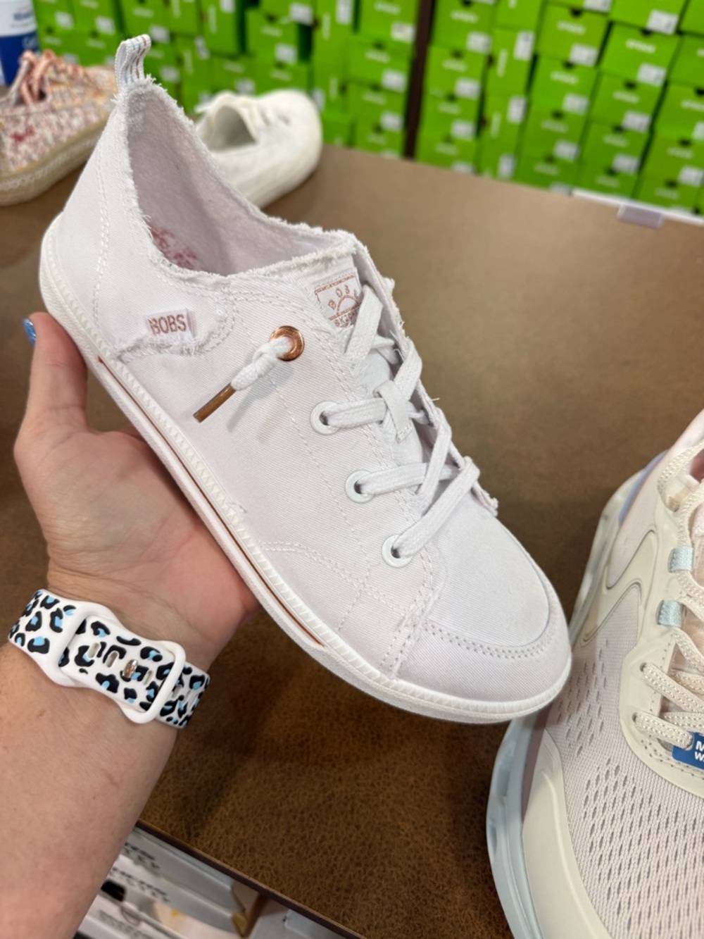 Skechers BOBS women’s White Canvas Lace-Up Sneakers